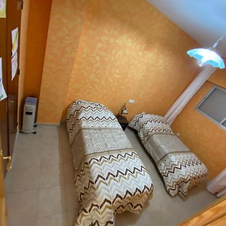Apartamento Frente Al Mar Totalmente Reformado 阿尔姆尼卡 外观 照片