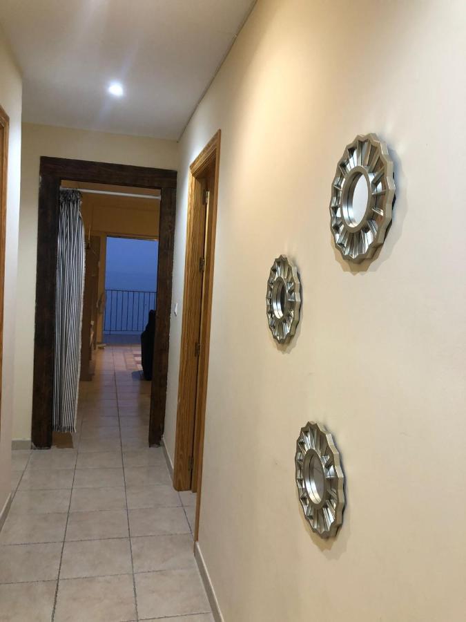 Apartamento Frente Al Mar Totalmente Reformado 阿尔姆尼卡 外观 照片